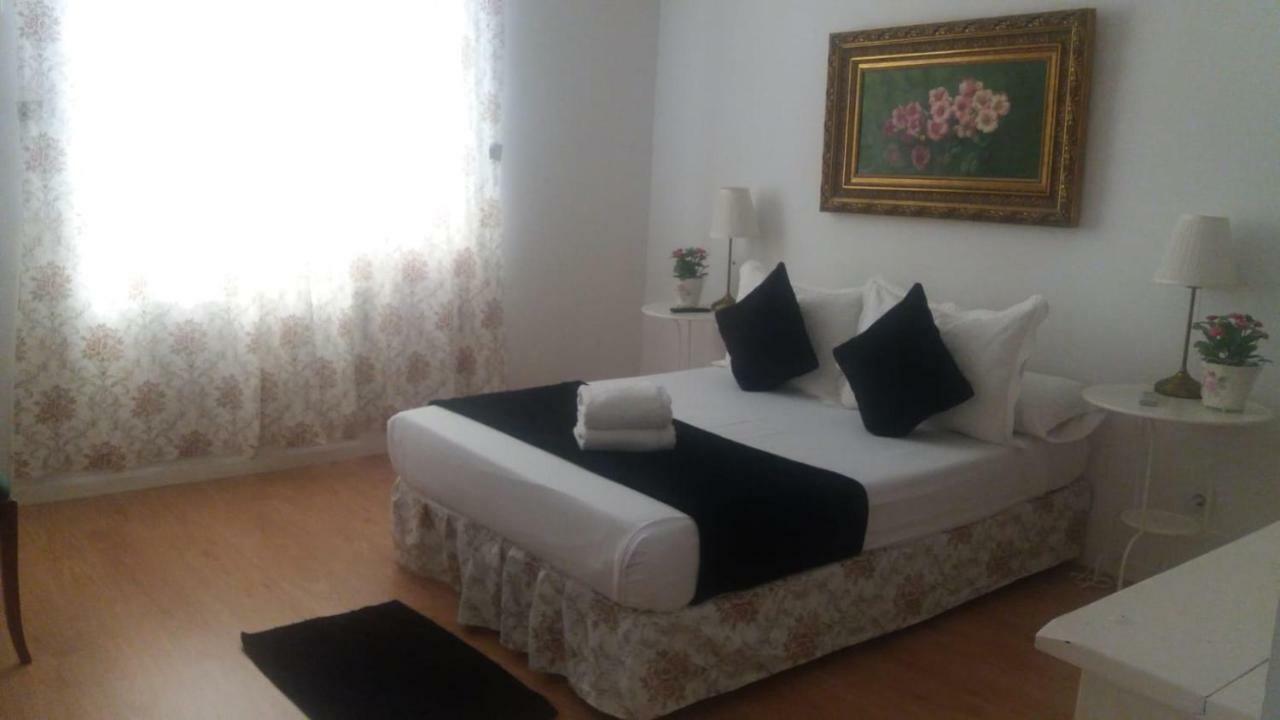 Casa De Huespedes Prada Otel Madrid Dış mekan fotoğraf